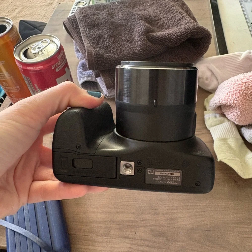 Canon Black Compact Camera